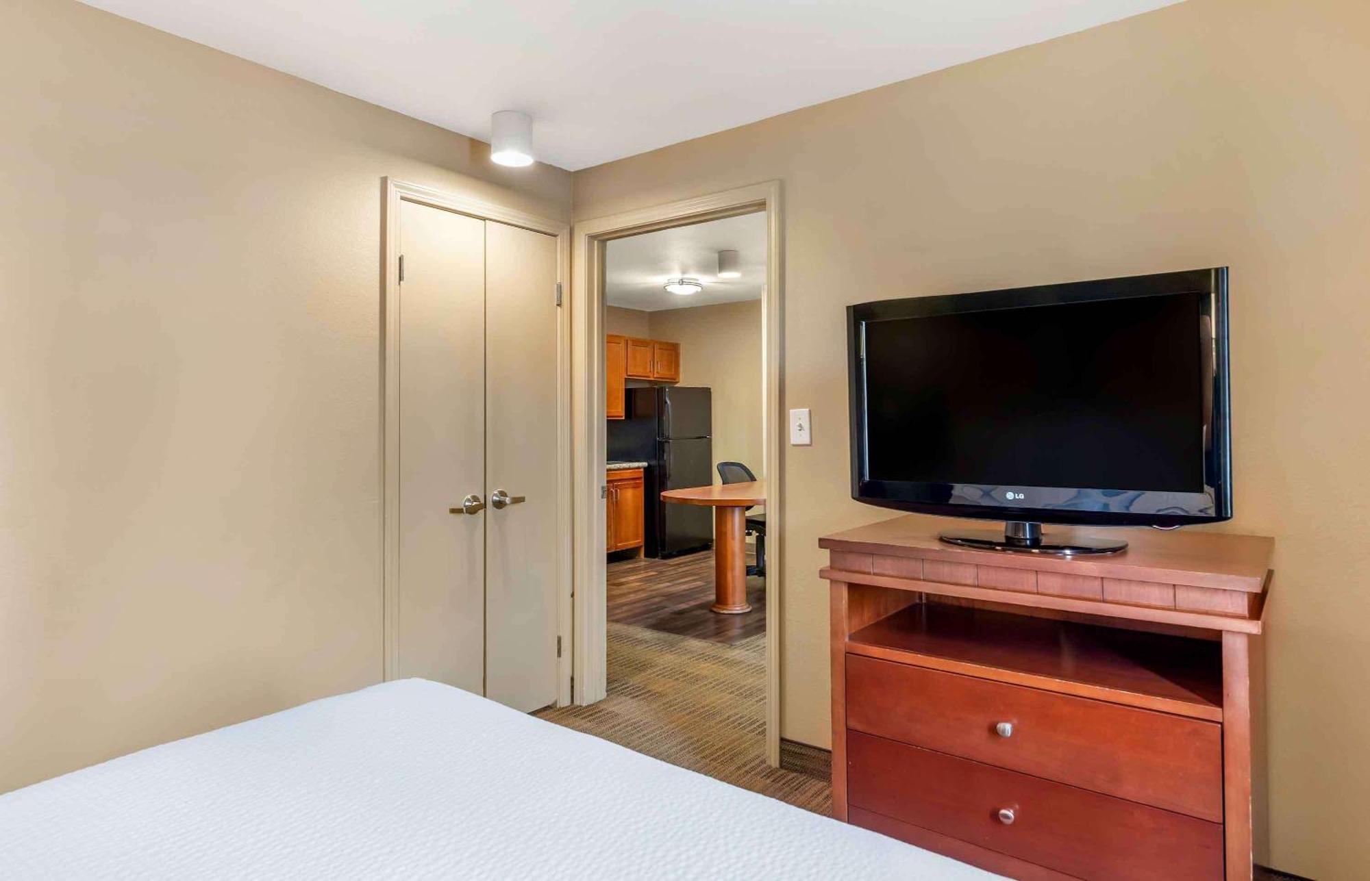 Extended Stay America Suites - Bakersfield - Chester Lane Екстериор снимка