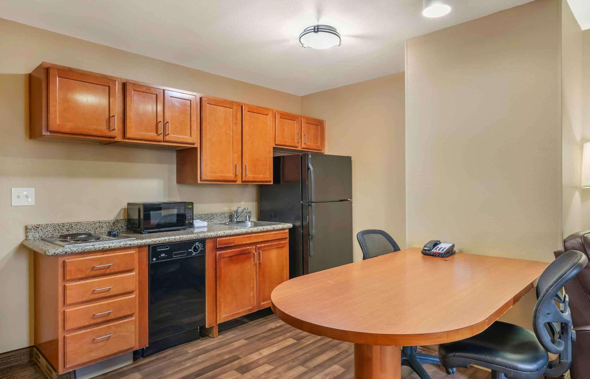 Extended Stay America Suites - Bakersfield - Chester Lane Екстериор снимка